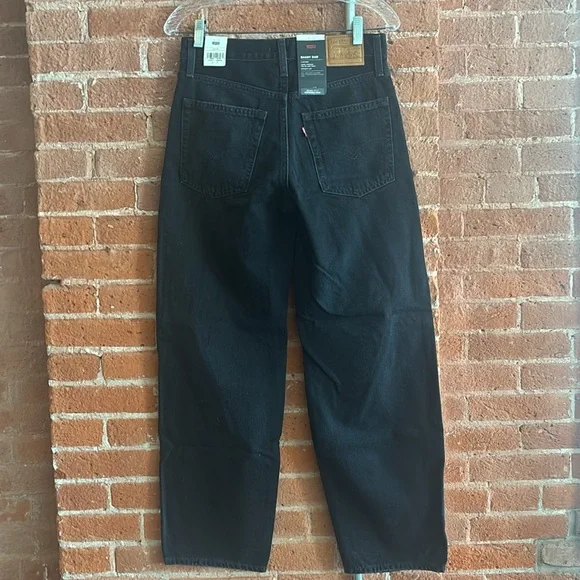 NWT Levi’s Baggy Dad Jeans, ripped black - Picture 3 of 6